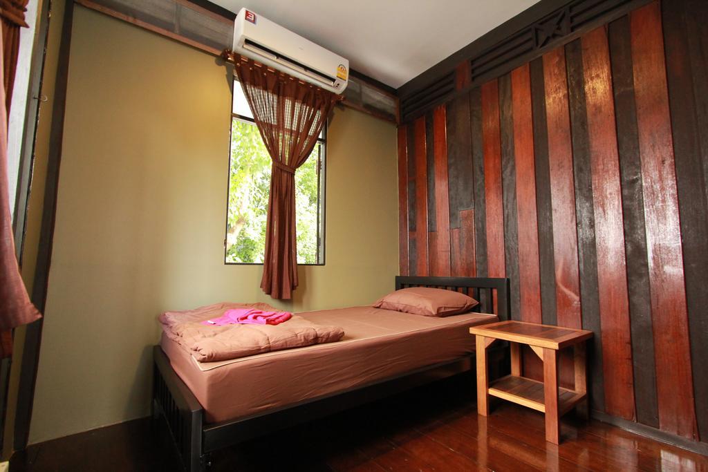 Viman Guesthouse Bangkok Exterior foto
