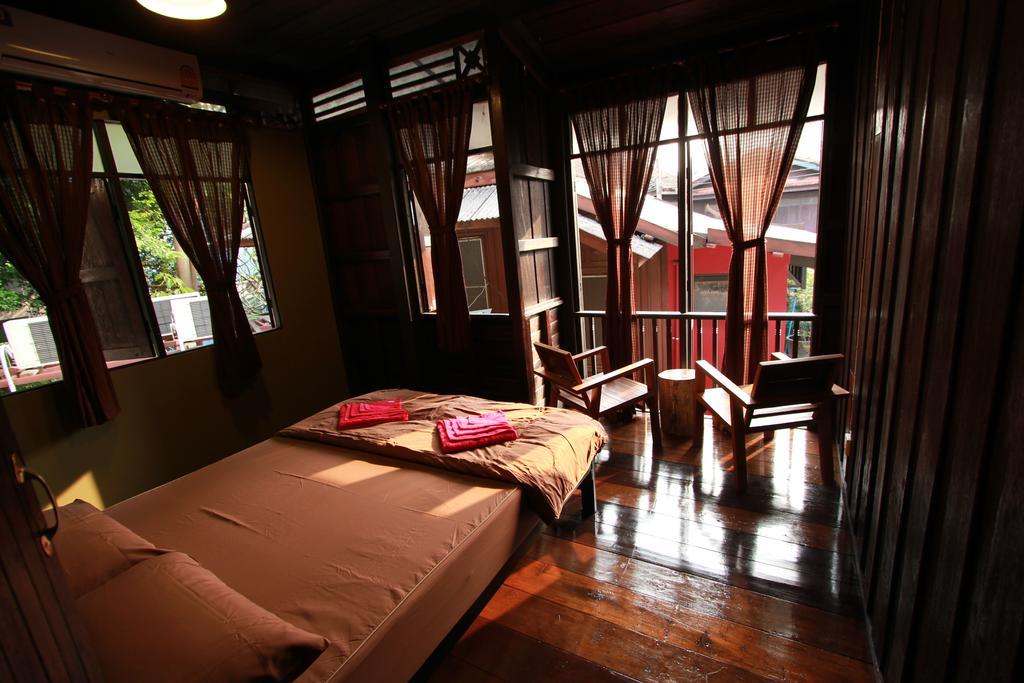 Viman Guesthouse Bangkok Exterior foto