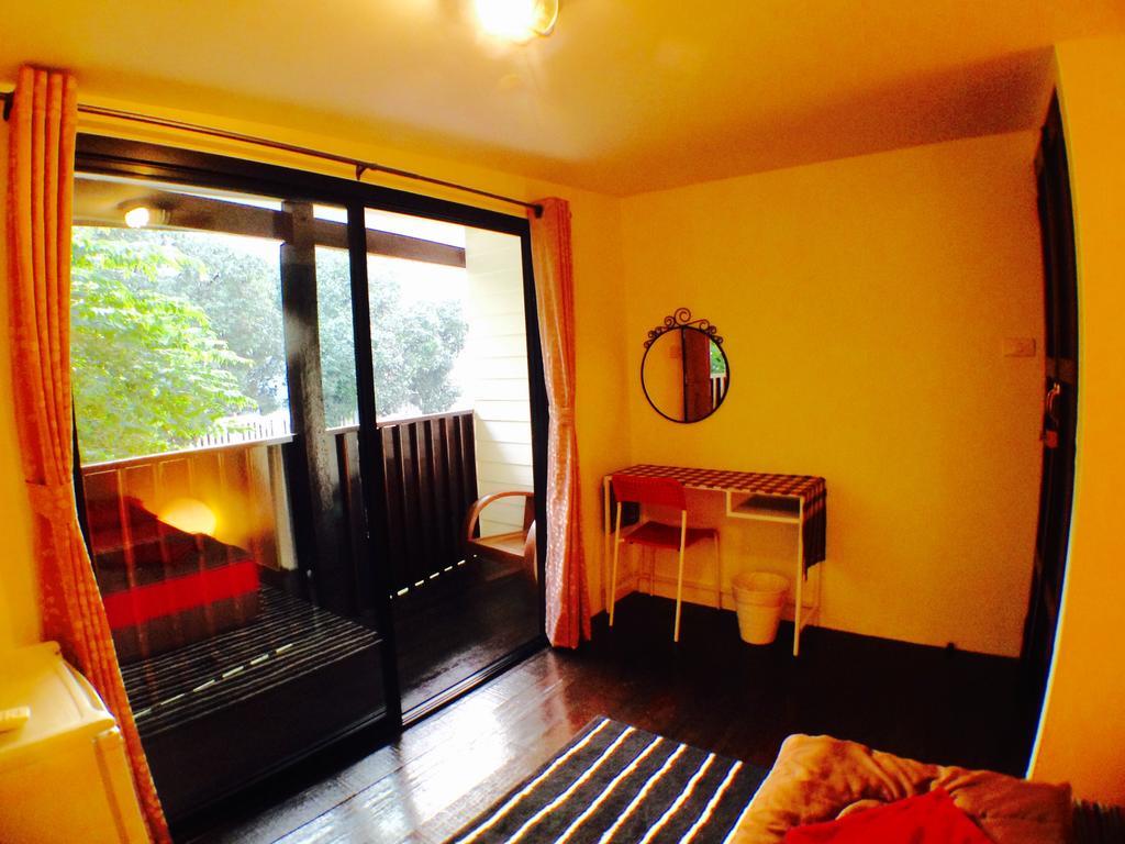 Viman Guesthouse Bangkok Exterior foto